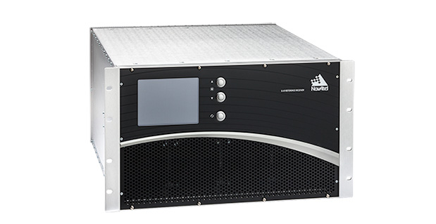 The NovAtel G-III reference receiver.
