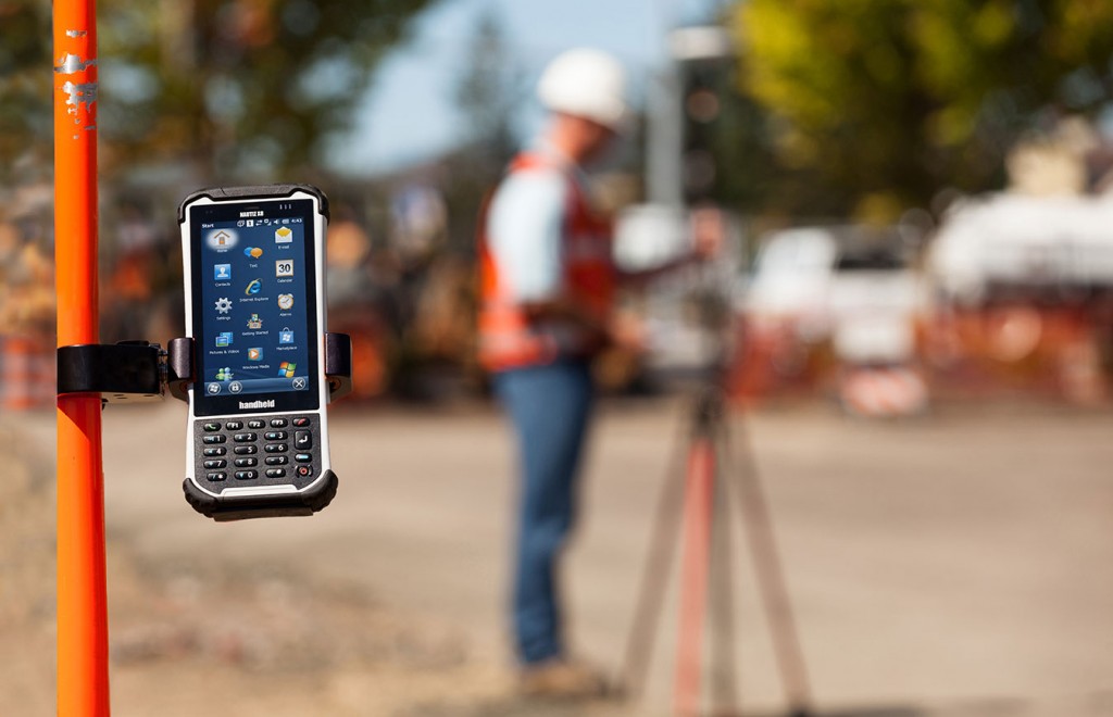 handheld-nautiz-x8-ultra-rugged-ip67-mapping-W Photo: Handheld Group
