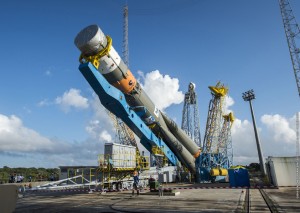 The Soyuz rocket is moved to the launch pad and lifted into a vertical position. (Credit: Arianespace)