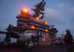 Flight operations on the aircraft carrier USS Harry S. Truman. (DoD photo by Airman Ryan O'Connor, U.S. Navy)