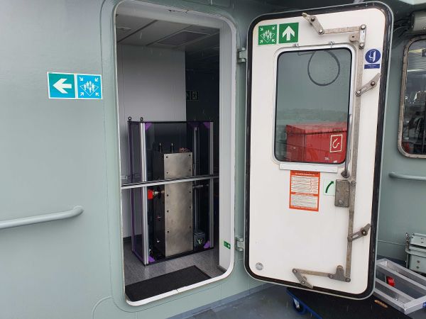 Developed and fielded in 14 months, the dual gravimeter was installed in a “strapdown” configuration (bolted to the floor) in the space of a single server rack in a communications room onboard MV Sycamore. The sensor consumed only 180W of power – about 10 times less than a household toaster.(Photo: Q-CTRL)